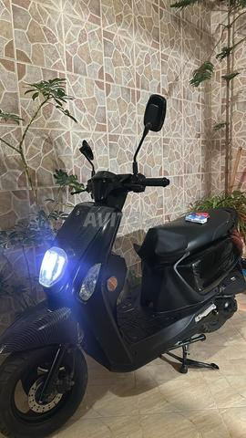 سكوتر motard للبيع 80km