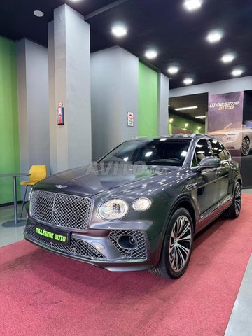 Bentley Bentayga Essence Automatique 2022 à Rabat