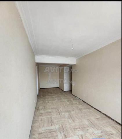 Appartement à louer 79 m² à Bouskoura - 2