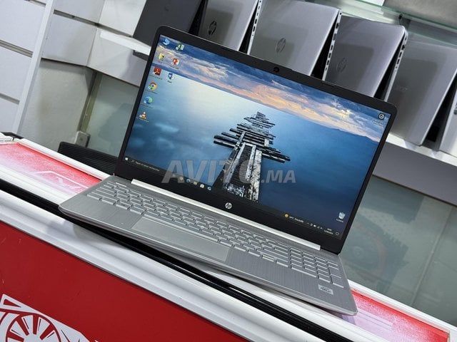 HP LAPTOP 15 GRIS i5 10 éme/16GB/512 NVME