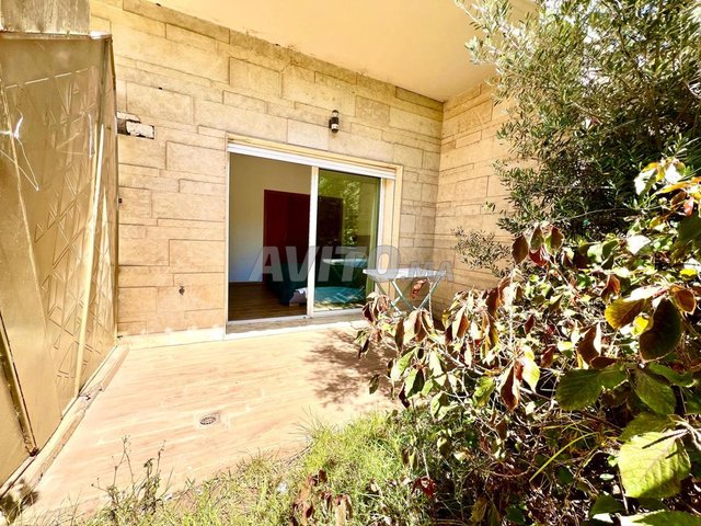 Á louer splendide rez jardin de 2 chambres á -CFC