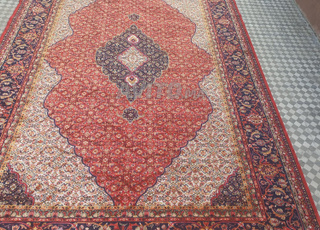 زربية خفيفة رقيقة غير مستعملة