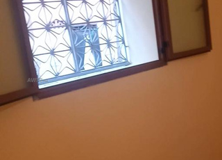 سفلية يلاه مصبوغة للكراء ( طلبة