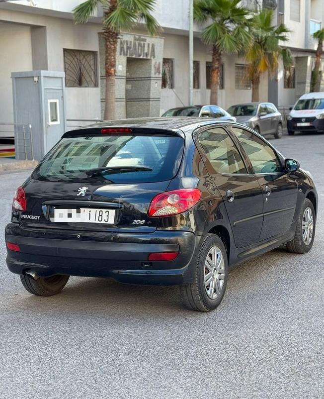 Peugeot 206 plus essence 2013