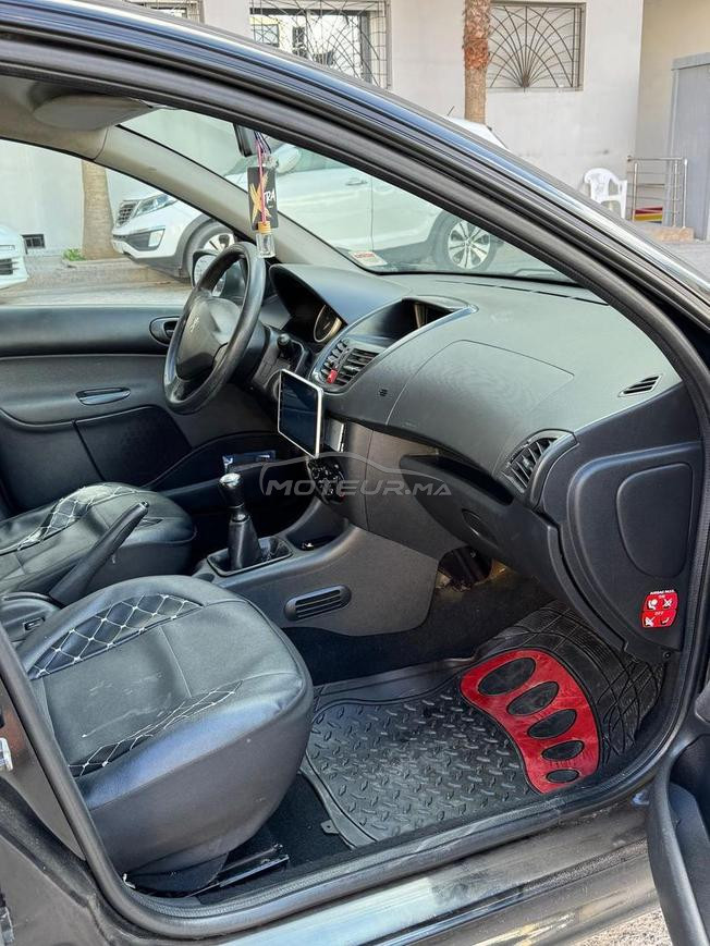 Peugeot 206 plus essence 2013