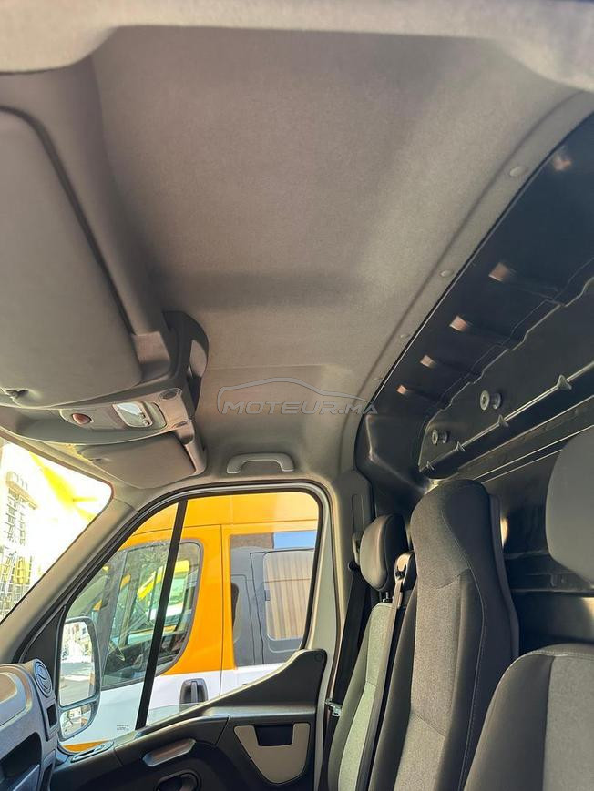 Renault master