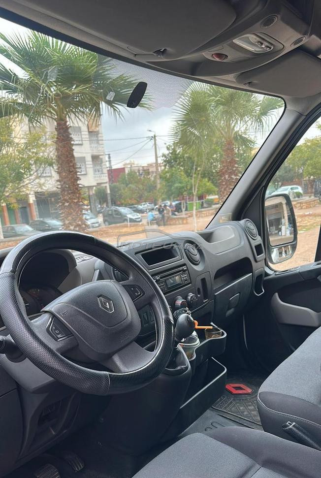 Renault master