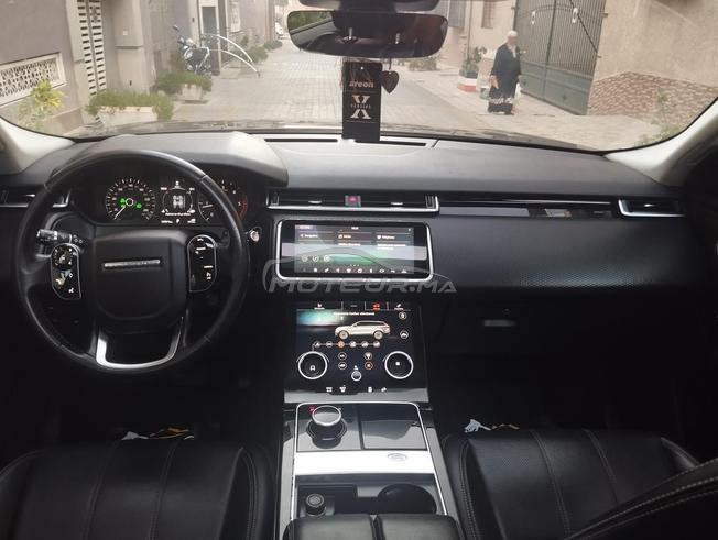 range rover vellar 