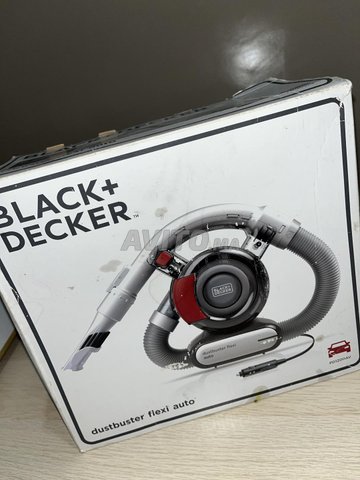 Aspirateur pour voiture Black & Decker comme neuf