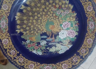 صحن طاووس الحر القديم -بورسلان صيني مزخرف