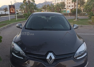 Renault Mégane .toutes option en très bon état  