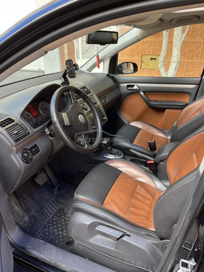 volkswagen cross touran tout option