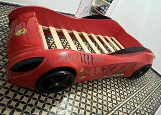 سرير الاطفال على شكل سيارة سباق🏎️🛌