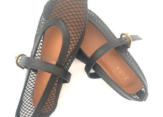 chaussure  et vêtement