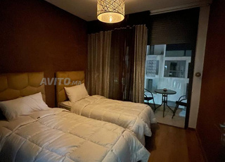 شقة للإيجار في خليج أغادير