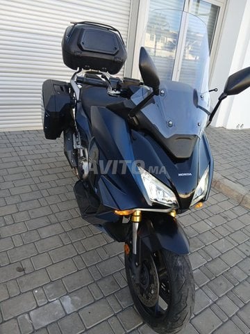 Honda Forza 750 