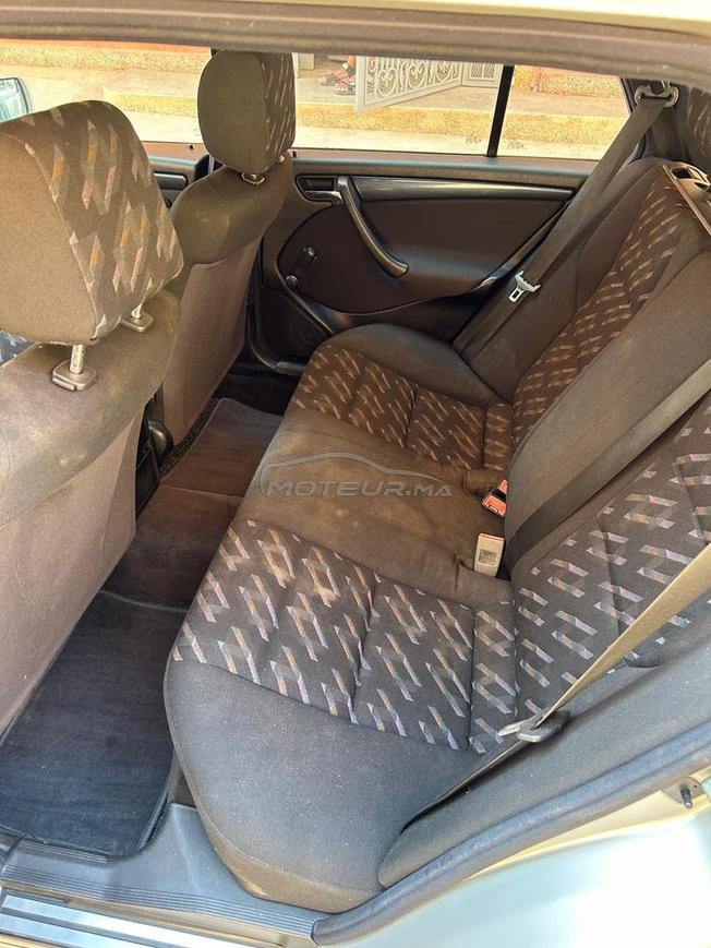 Mercedes-Benz 220 Diesel Manuelle 1997 à Berkane