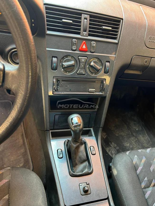 Mercedes-Benz 220 Diesel Manuelle 1997 à Berkane