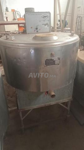 CUVE A LAIT - Tank Thermostatique agité JAPY 250L