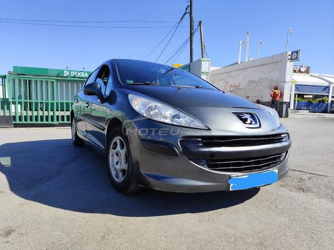 Peugeot 207 Essence Manuelle 2009 à Salé