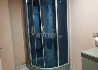 كابينة دش متعددة النفاثات