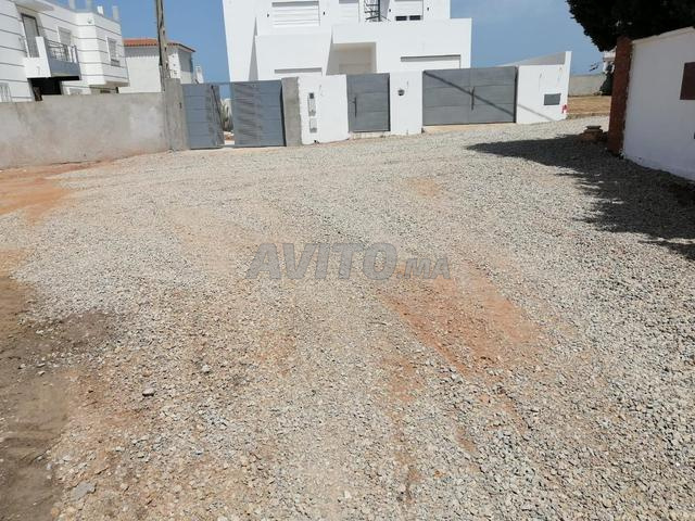 Terrain à vendre à Azla avec vue sur la mer