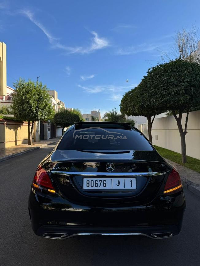 MERCEDES CLASS C 220d AMG LINE
