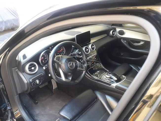 c 220 en vente 