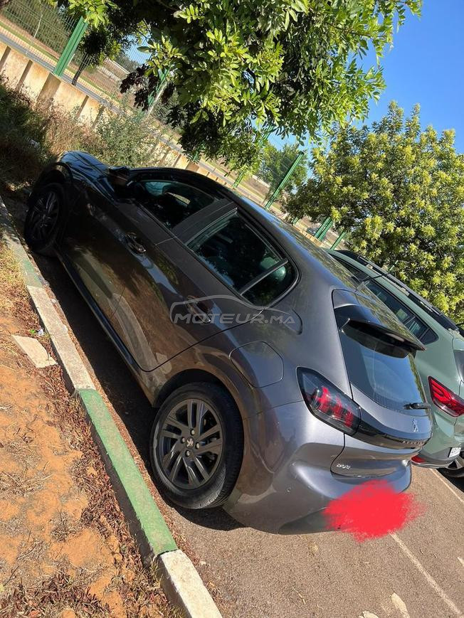 Peugeot 208 active 