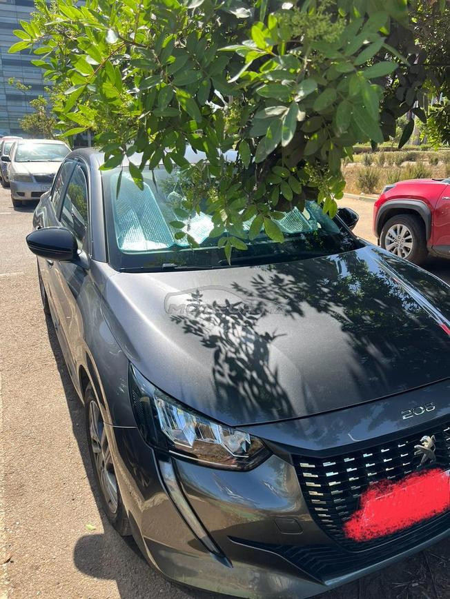 Peugeot 208 active 