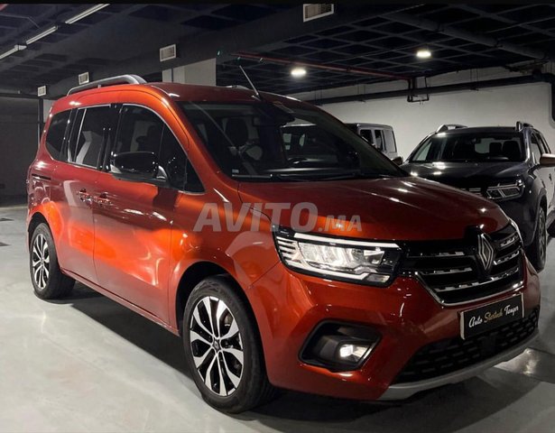 Renault Kangoo Diesel Automatique 2025 à Tanger