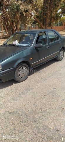 .. سيارة للبيع فيها موطور نقي  r19 