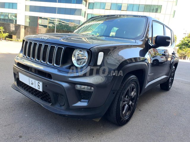 Jeep Renegade Diesel Manuelle 2023 à Casablanca