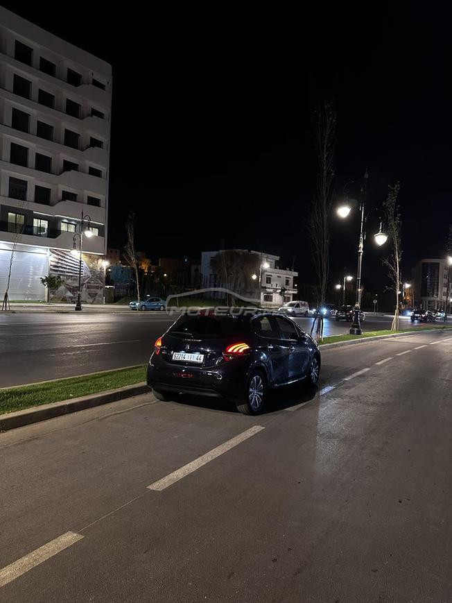 📌 Peugeot 208 – 2018 – Toute Option