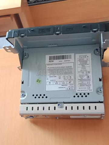 autoradio à vrndre - 2