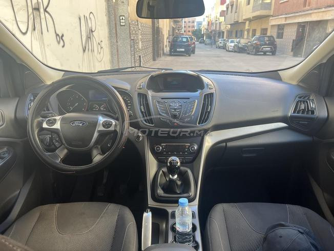 ford kuga tres bonne état 