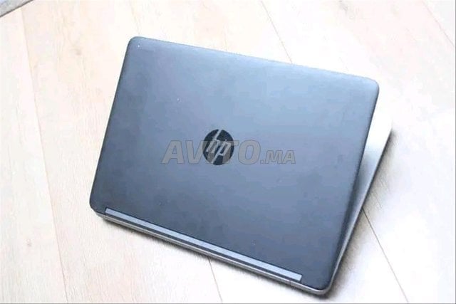 Hp i5 EliteBook vpro Ram 8 Disc SSD et cartable 