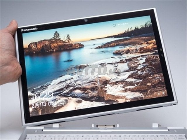 Pc et tablette tactile i5 7ème Ram 8 Disc 256 SSD 
