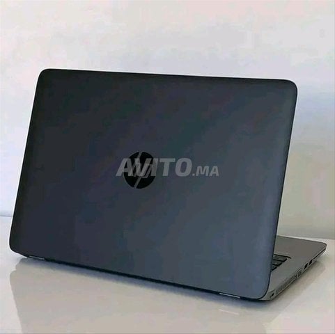 Hp i5 EliteBook vpro Ram 8 Disc SSD et cartable 