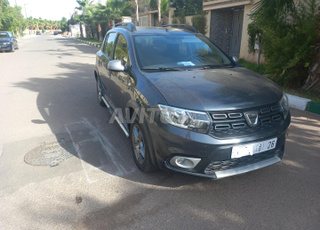 Sandero Stepway comme neuve