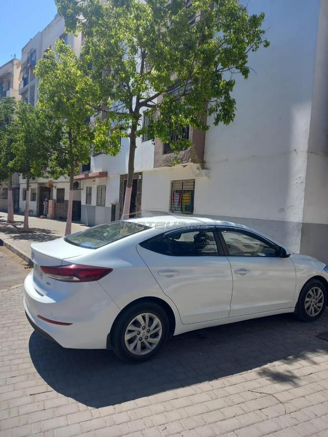 Hyundai ELENTRA