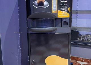 Distributeur à café Lavazza