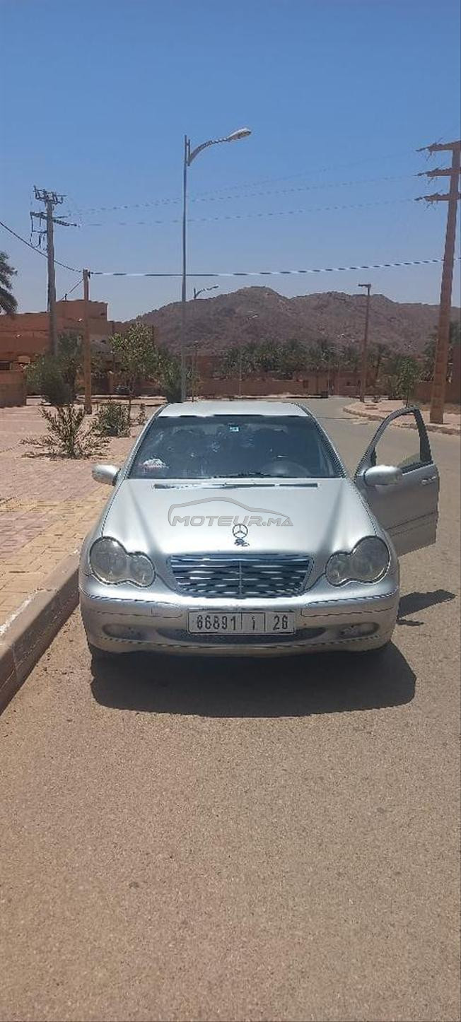 Mercedes 220