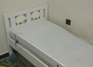 KRITTER lit avec sommier à lattes, avec matelas