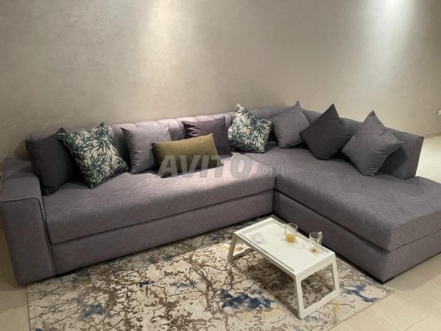 Canapé d’angle en L moderne – quasi neuf