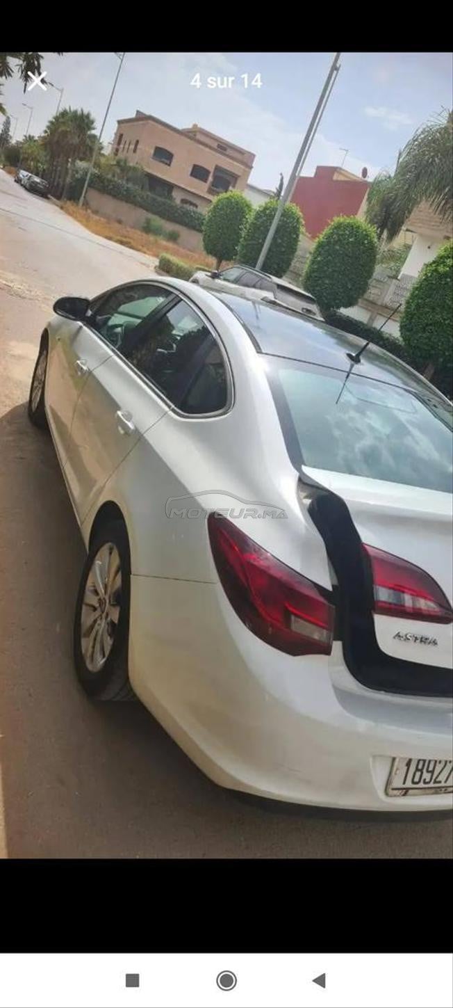 Opel Astra Diesel Manuelle 2015 à Casablanca