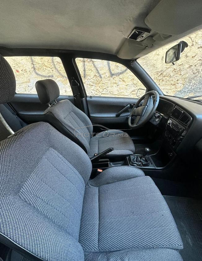 une voiture à vendre