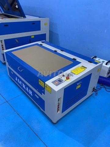 آلة نقش وقطع بالليزر CO2 40×60 سم 80 واط