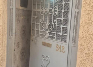 منزل مميز للبيع – موقع استراتيجي قريب من المدينة