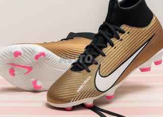 chaussures de football nike 
